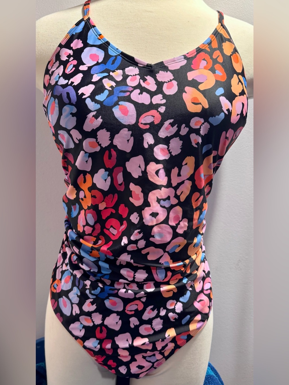 Cupshe Multicolor Leopard-Print One-Piece Swimsuit